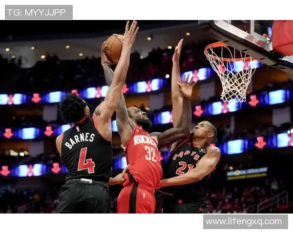 2019年10月25日火箭队与雄鹿队激战回顾精彩瞬间与赛后分析